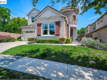 2560 Calabria Ct