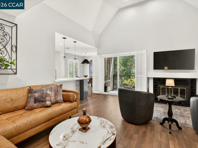 3183 Wayside Plz 311, Walnut Creek CA 94597