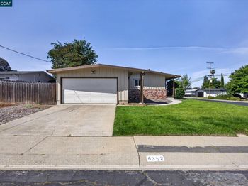 4352 Cheltenham Ct