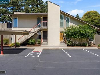 30 Massolo Dr