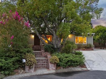 2645 Buenos Aires Ct