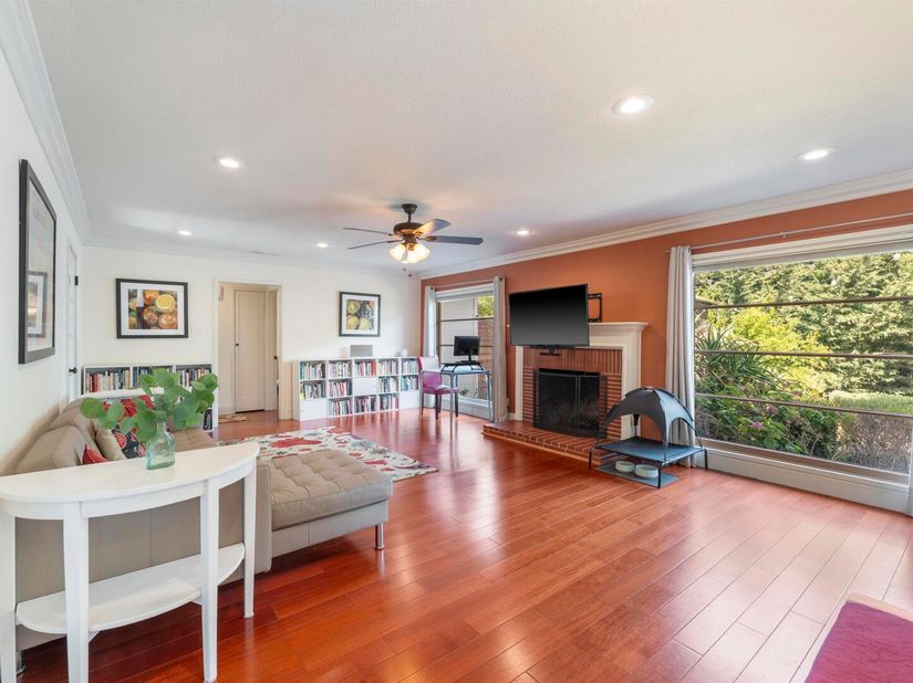 1983 Parkside Dr, Walnut Creek CA 94597