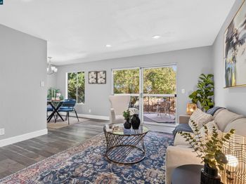 5318 Ridgeview Cir
