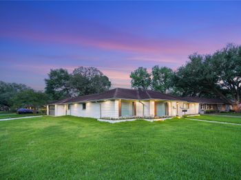 10011 Cliffwood Drive