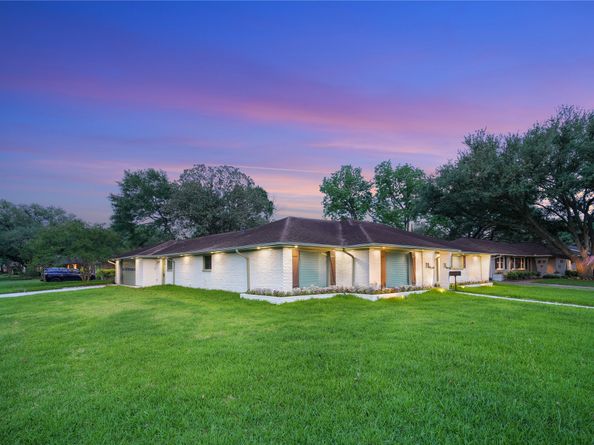 10011 Cliffwood Drive, Houston TX 77035