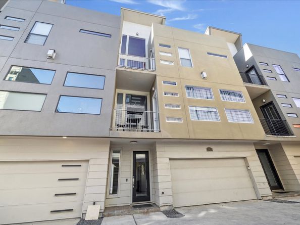 908 Hutchins Street, Houston TX 77003