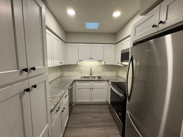 2700 Bellefontaine Street A24, Houston TX 77025