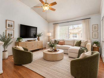 6607 Lake Woodlands Drive