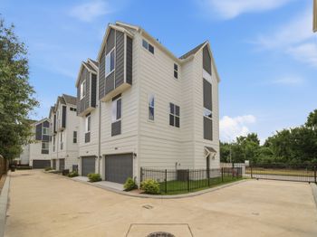 1650 W Tidwell Road
