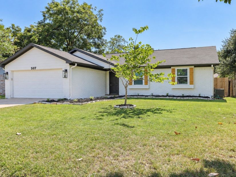 507 Land Grant Drive, Richmond TX 77406