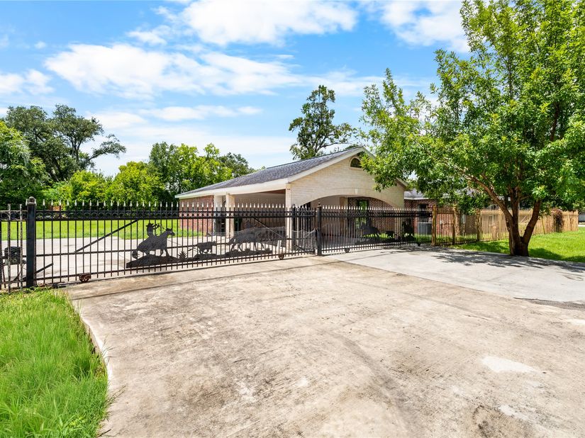 2120 Vance Street, Houston TX 77093