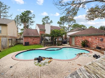 7518 Honey Creek Lane