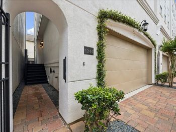 1244 W 23rd Street
