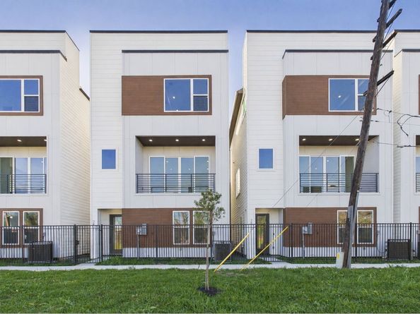 2415 Harrington ST Street, Houston TX 77026