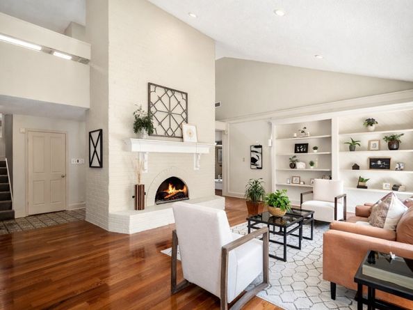 1306 Riverview Court, Houston TX 77077