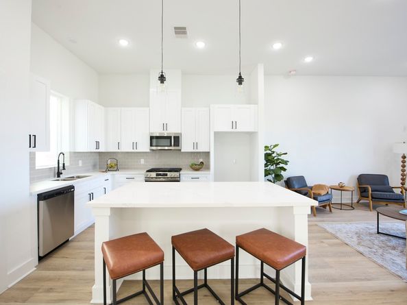 3460 Bremond Street, Houston TX 77004