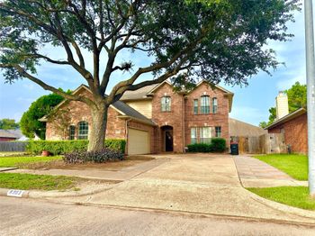 8303 Cliffshire Court