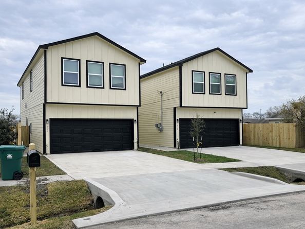 320 New Hampshire St, Houston TX 77029