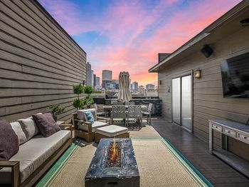 1608 W Webster Street