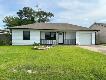 13222 Emporia Street