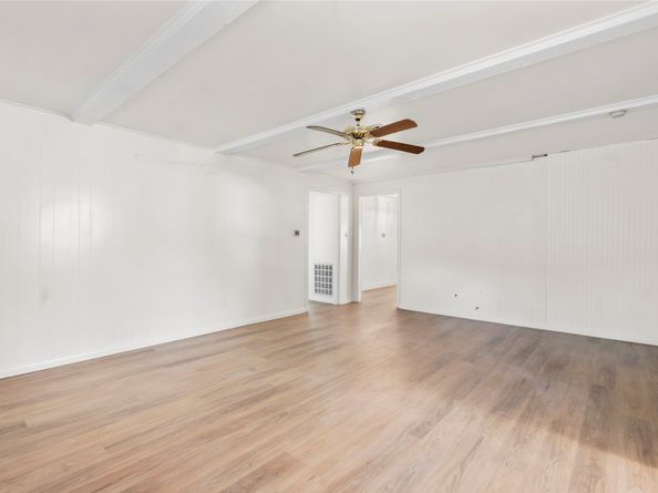 8903 Roos Road, Houston TX 77036