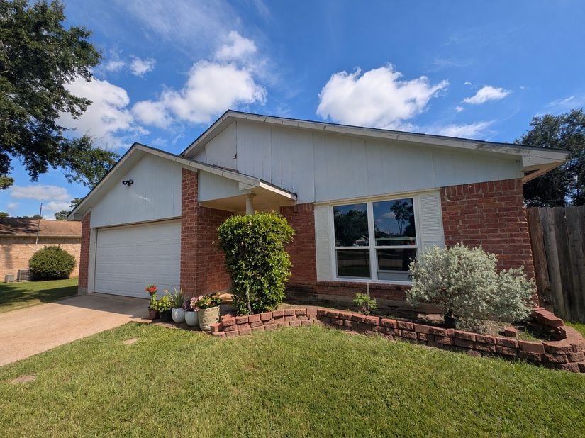 9310 Magnolia Ridge Drive, Houston TX 77070
