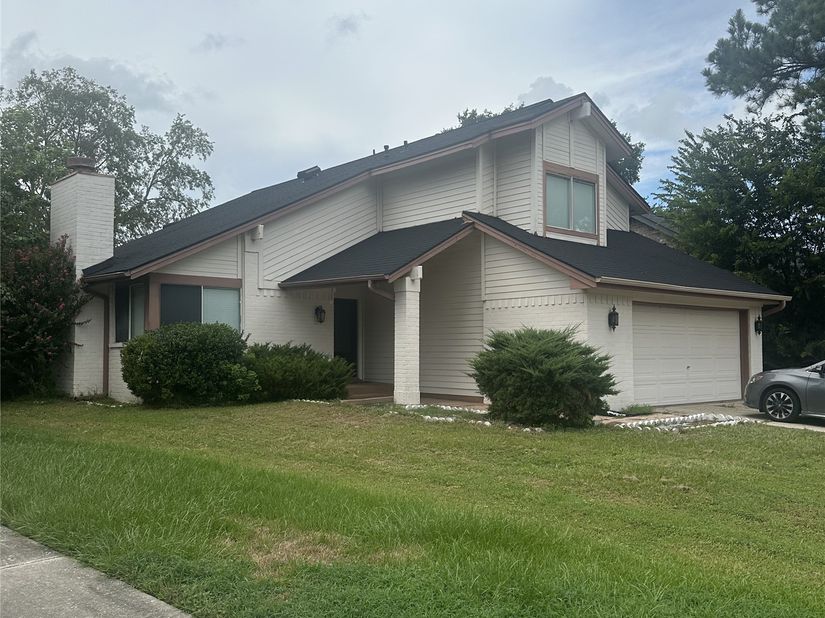 4211 Bridledon Lane, Houston TX 77014