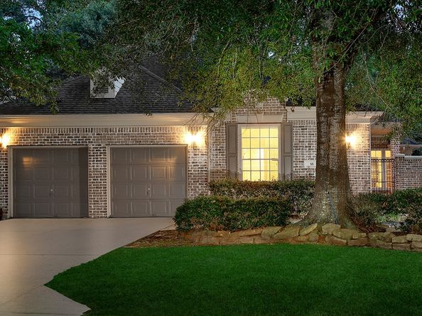55 W Palmer Bend, The Woodlands TX 77381