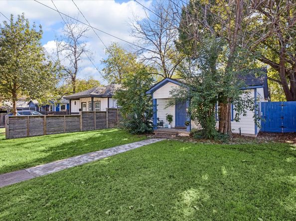 907 E 53rd Street, Austin TX 78751