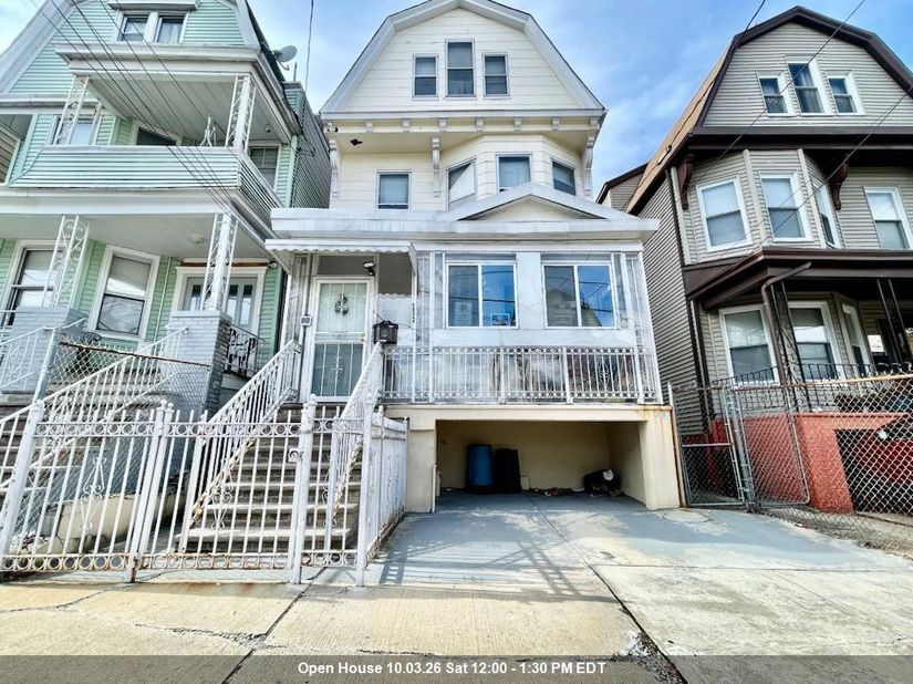 253 Jewett Ave, Jersey City NJ 07304