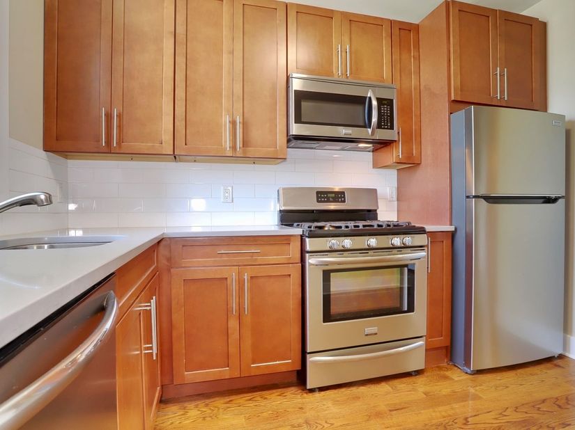 824 Washington St 2, Hoboken NJ 07030