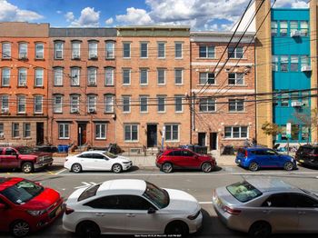 518 Park Ave