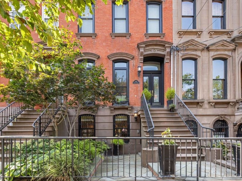 630 Hudson St, Hoboken NJ 07030