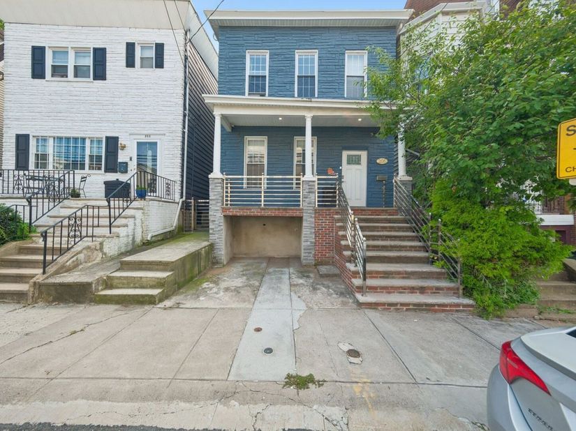 205 Jewett Ave, Jersey City NJ 07304