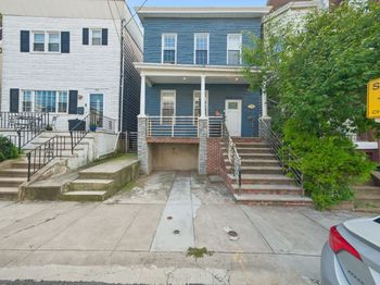 205 Jewett Ave