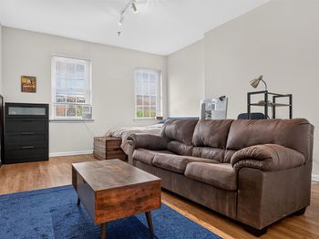 227 Christopher Columbus Dr