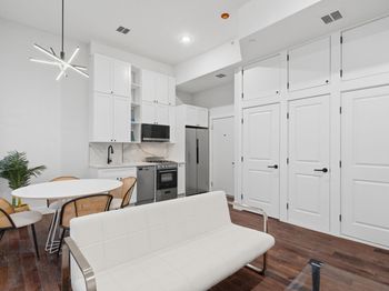 104 Glenwood Ave