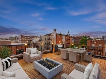 61 5th St