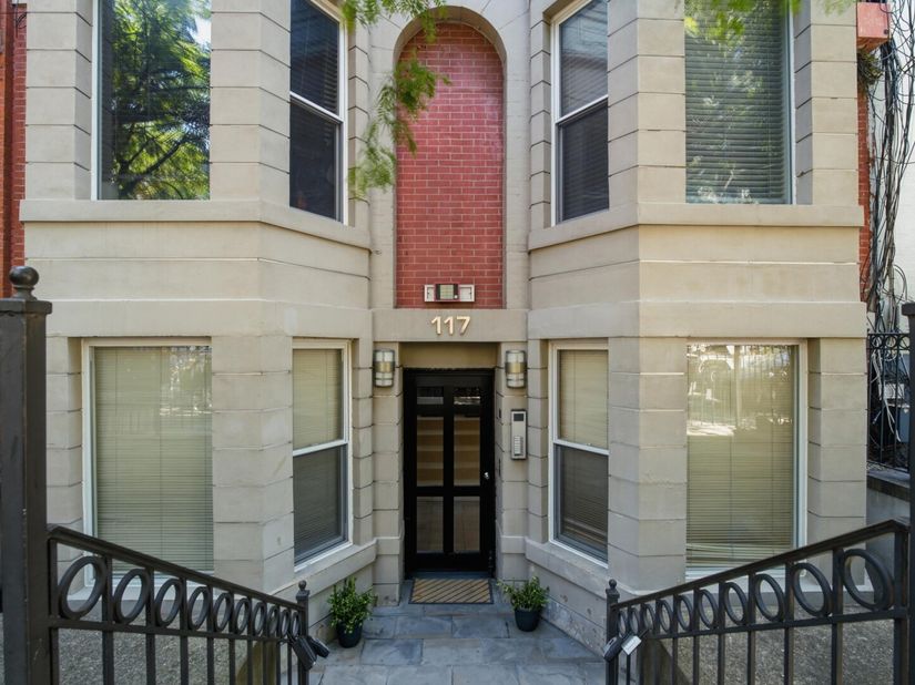 117 Bloomfield St 3A, Hoboken NJ 07030