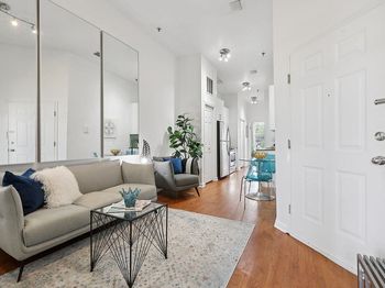 420 Monroe St