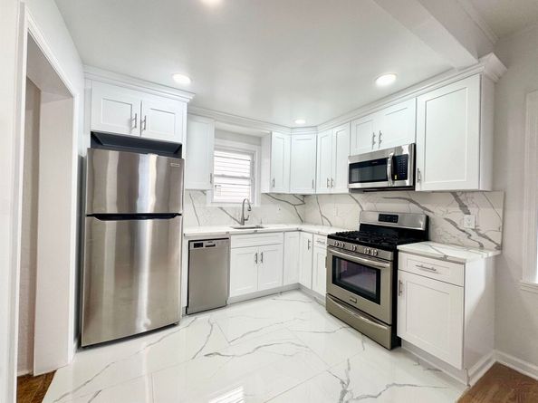 9005 Durham Ave, North Bergen NJ 07047