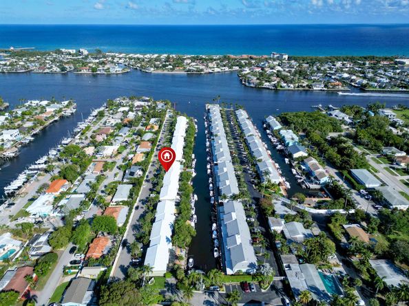 662 Mariners Way, Boynton Beach FL 33435