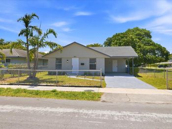921 NW 5th Avenue