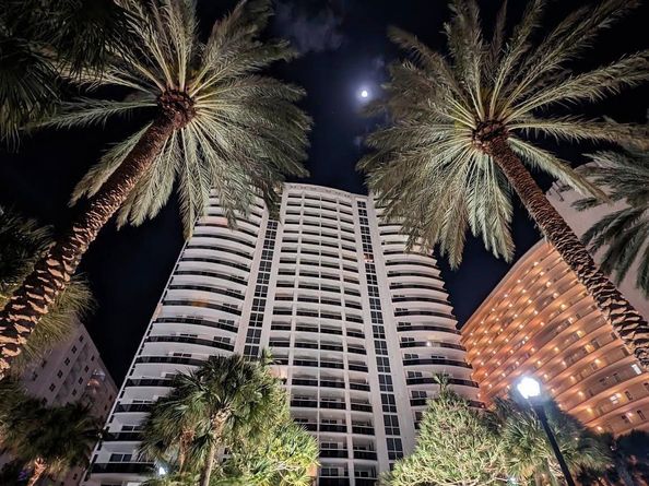 4240 Galt Ocean Dr 1005, Fort Lauderdale FL 33308