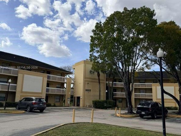 9022 NW 28th Drive 2206, Coral Springs FL 33065