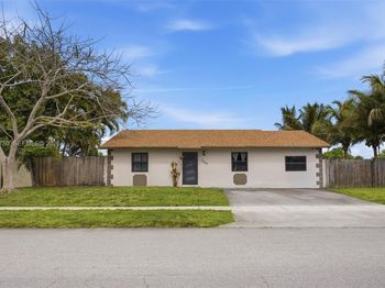 720 SW 81 Terrace