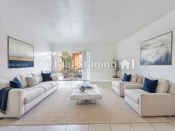 9423 SW 76th Street W21, Miami FL 33173