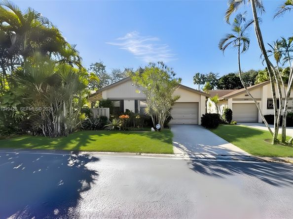 2214 Seagrape Circle, Coconut Creek FL 33066