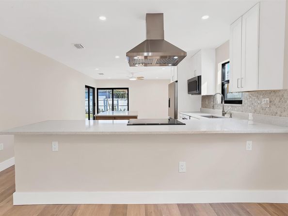 391 NW 58th Ave, Miami FL 33126