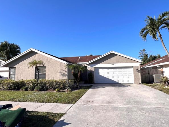 21013 Country Creek Drive, Boca Raton FL 33428